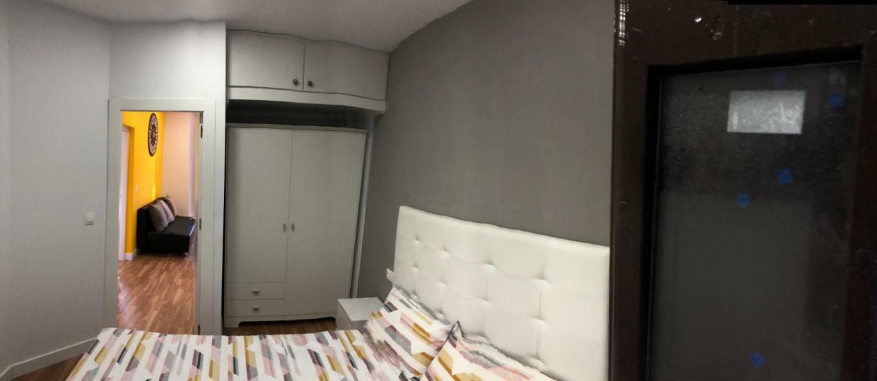 Plaza Del Campo Del Principe Apartman Granada Kültér fotó