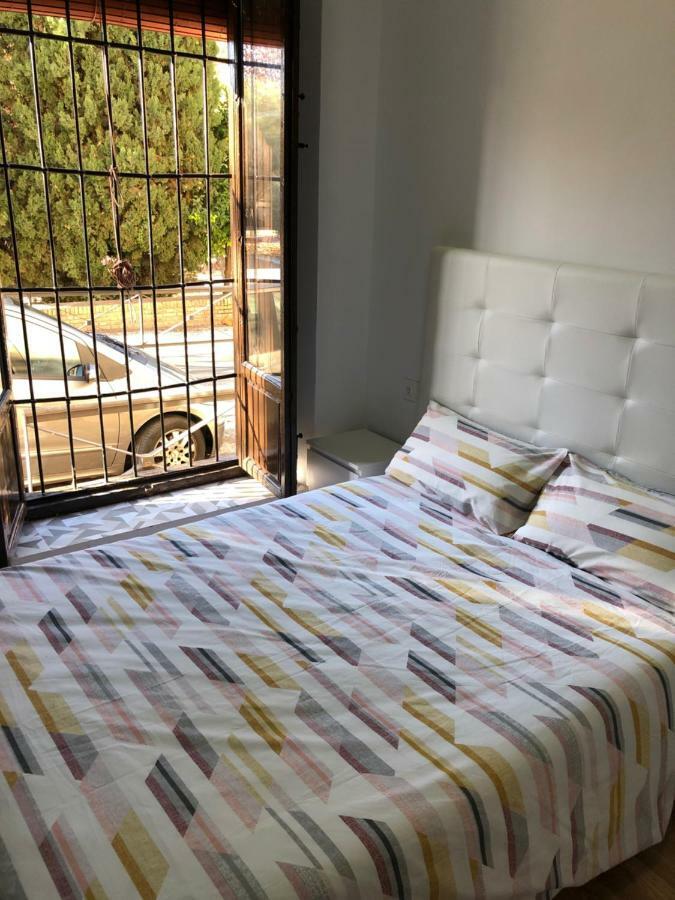 Plaza Del Campo Del Principe Apartman Granada Kültér fotó